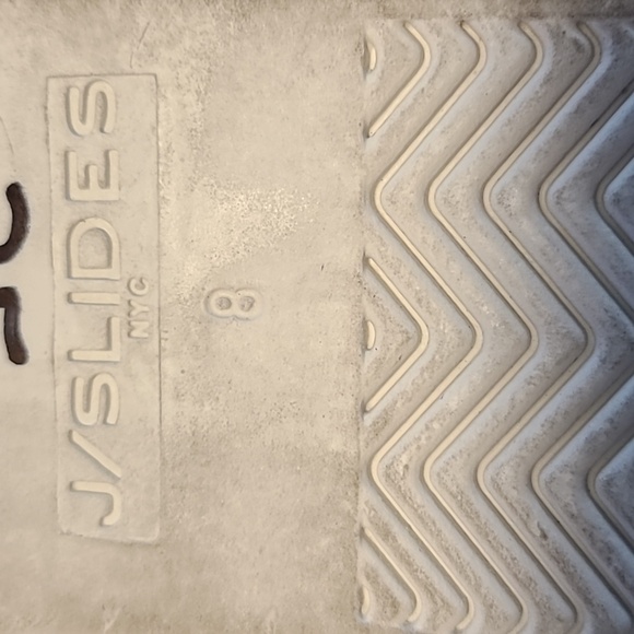 J/Slides NYC Grey slip on shoe - Picture 4 of 6